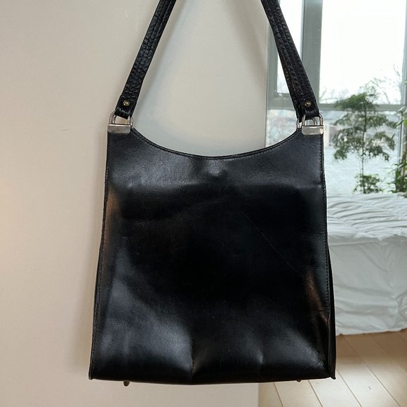 Vintage Black Leather Bag - Picture 3 of 6